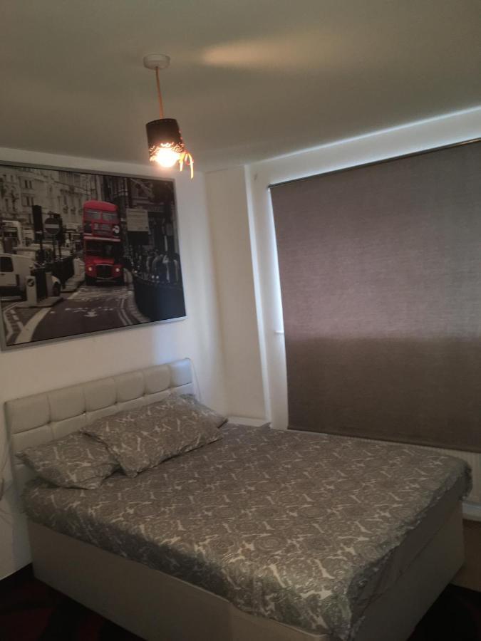 1 Bed Apt Near Canary Wharf London City Centre ภายนอก รูปภาพ