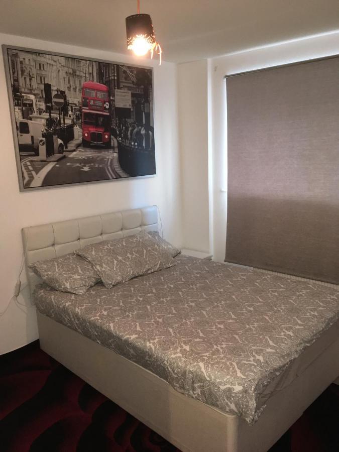 1 Bed Apt Near Canary Wharf London City Centre ภายนอก รูปภาพ